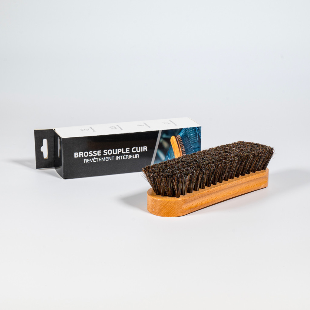 Brosse souple cuir & alcantara Shine – Nettoyage cuir & alcantara auto en douceur