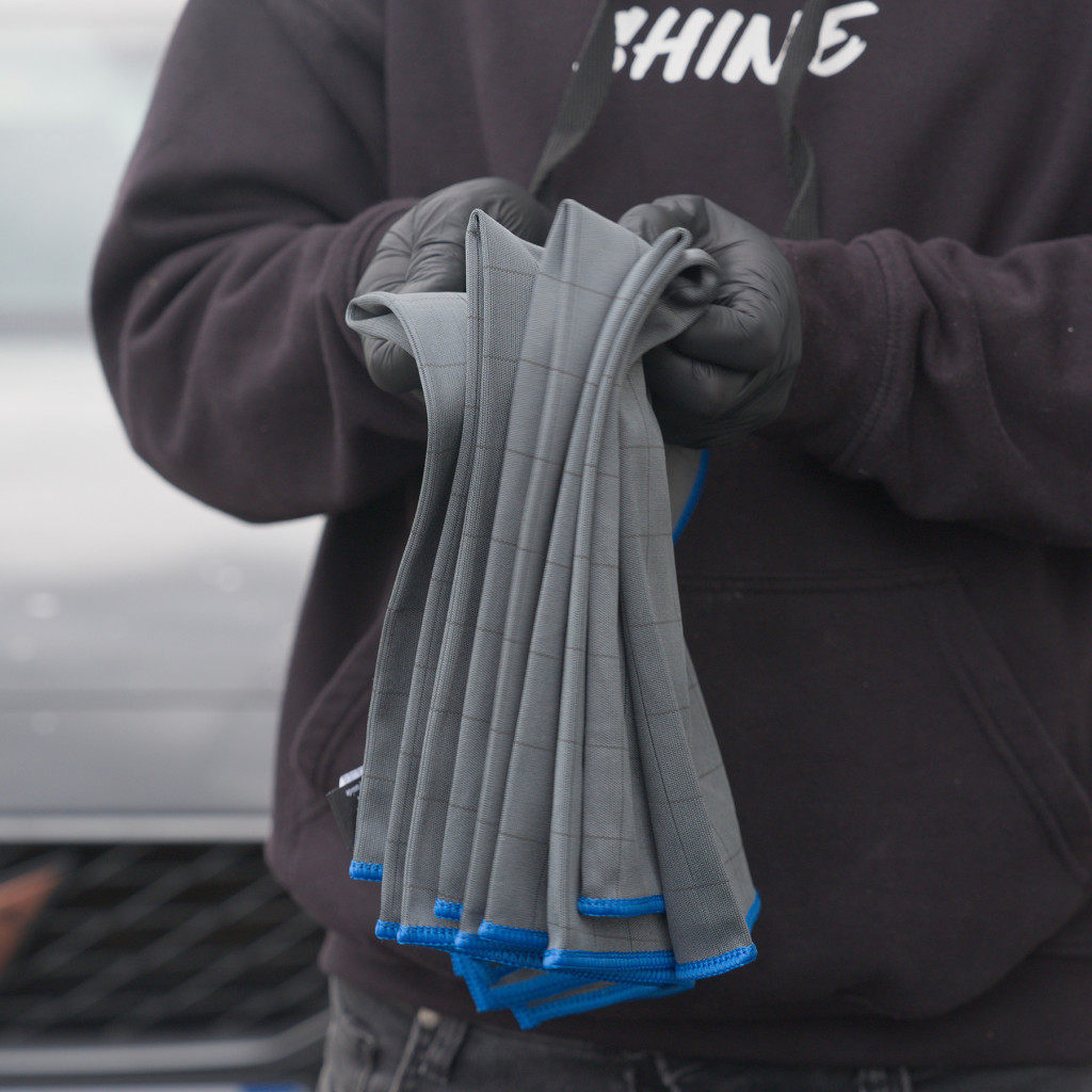 Microfibre Vitres - Finition parfaite avec Technologie Carbone
