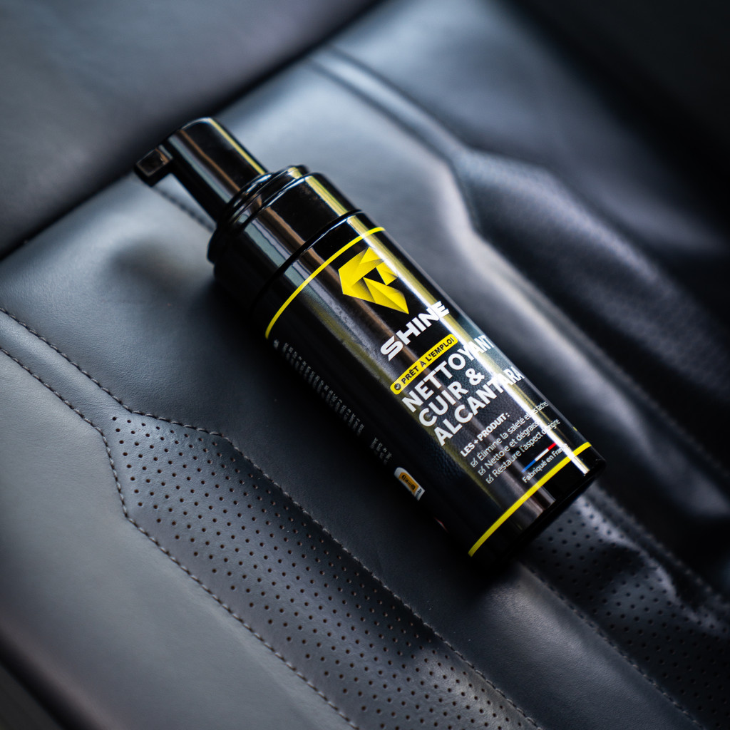 Nettoyant cuir et alcantara voiture – Doux & efficace | Shine