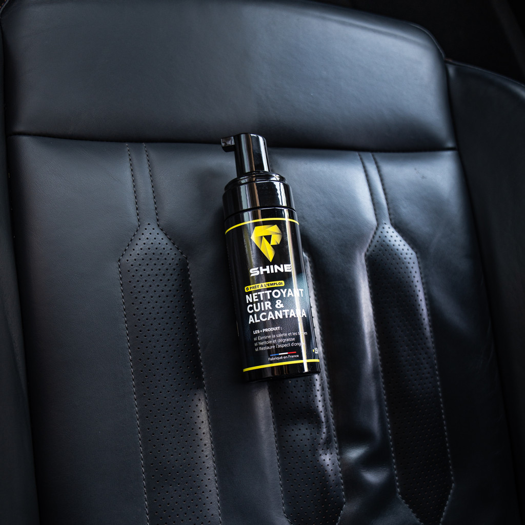 Nettoyant cuir et alcantara voiture – Doux & efficace | Shine