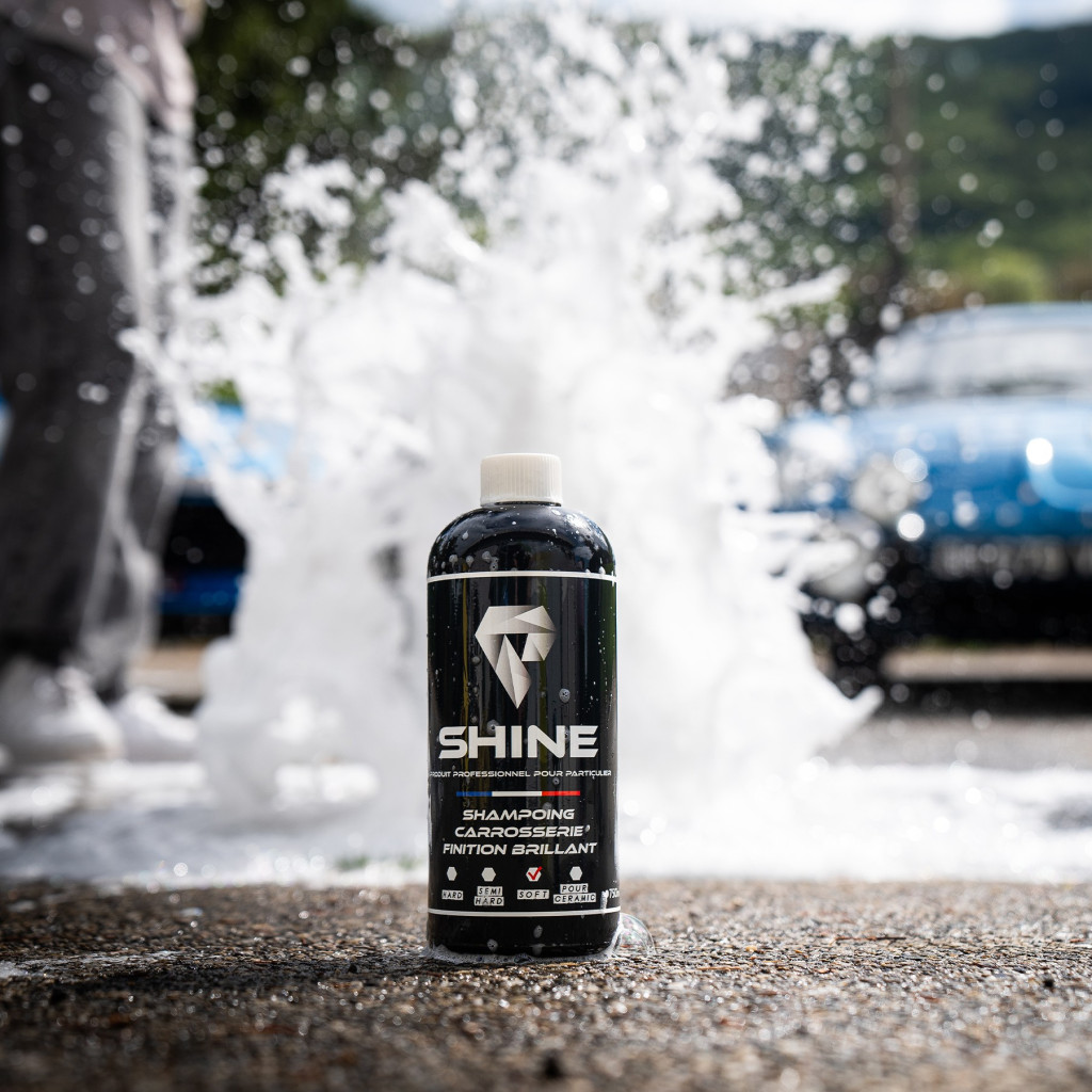 Shampoing carrosserie brillant Shine – Nettoyage auto, brillance et séchage facile