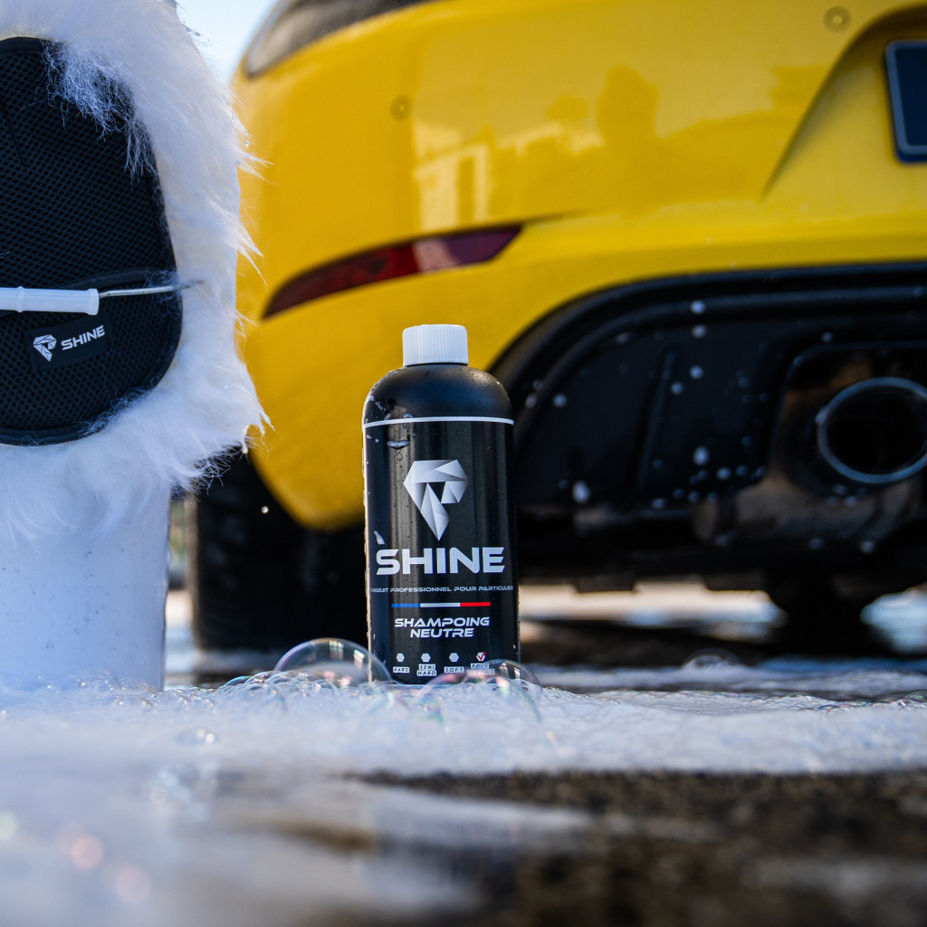Shampoing neutre voiture – Entretien peinture & protections | Shine